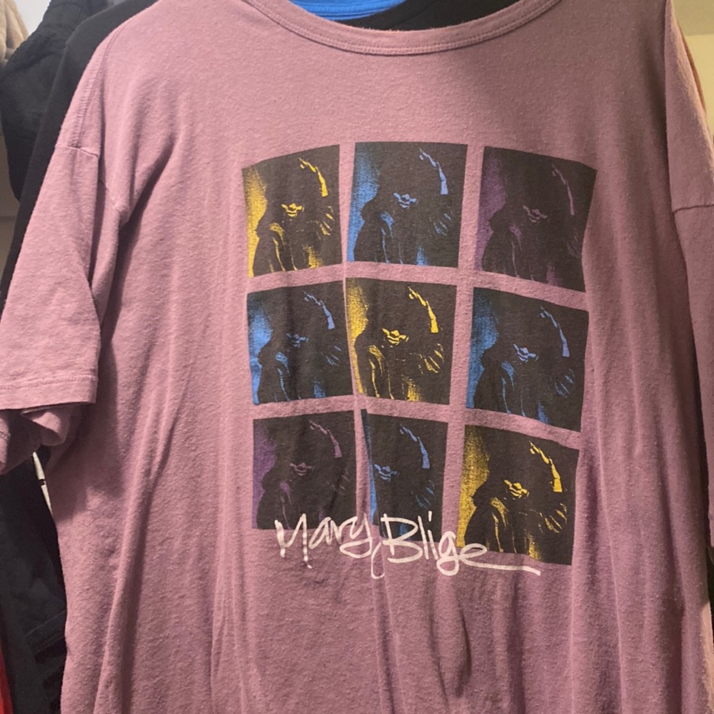 Old navy shirt